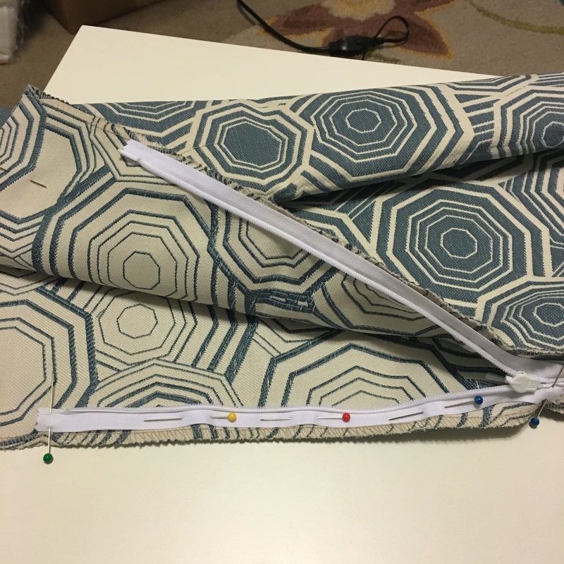 How to sew custom pillows with invisible zipper